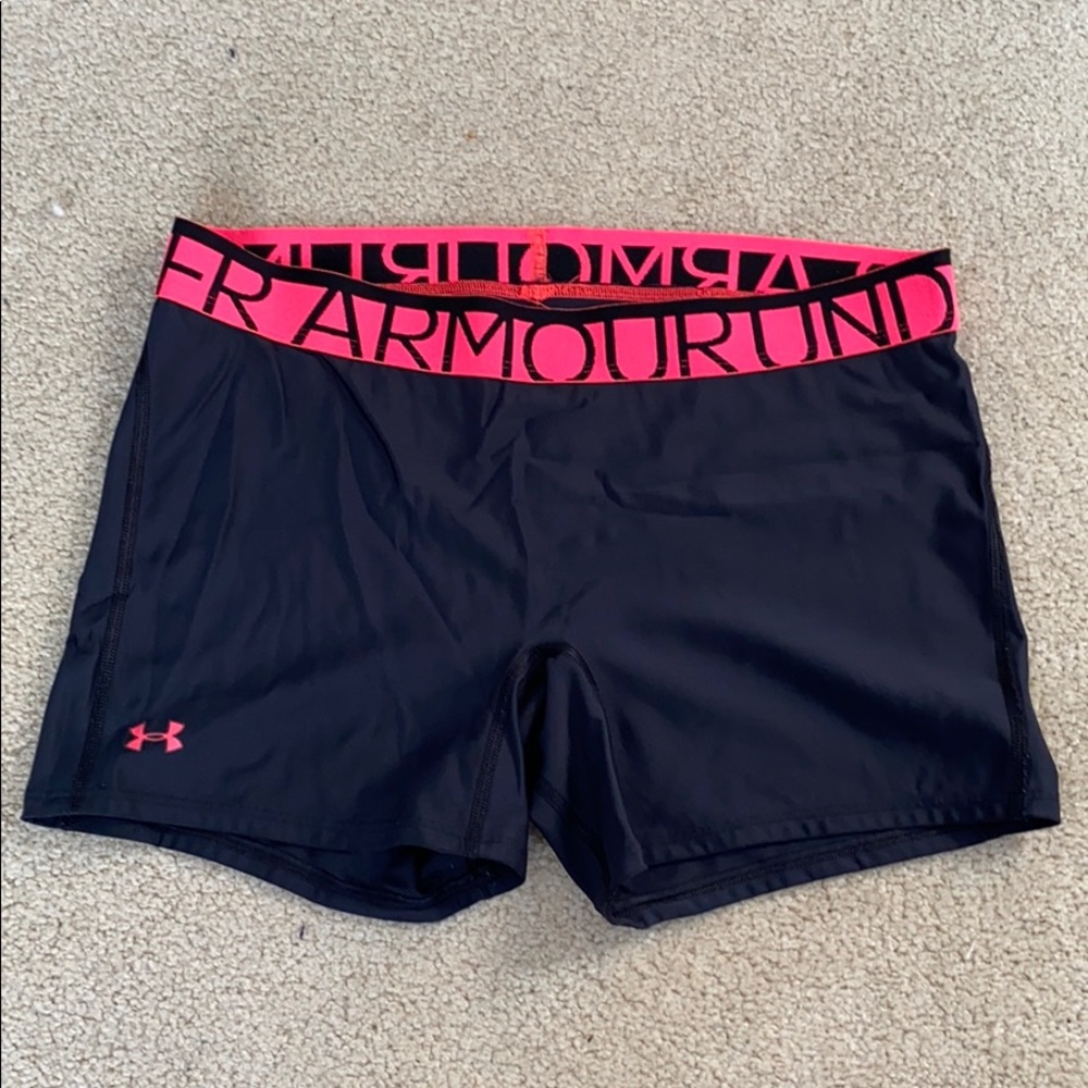 Compression shorts